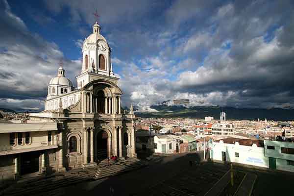 Кафедральный Собор Риобамбы (la Catedral), Риобамба (Эквадор)